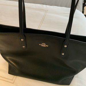 Black Coach Tote!